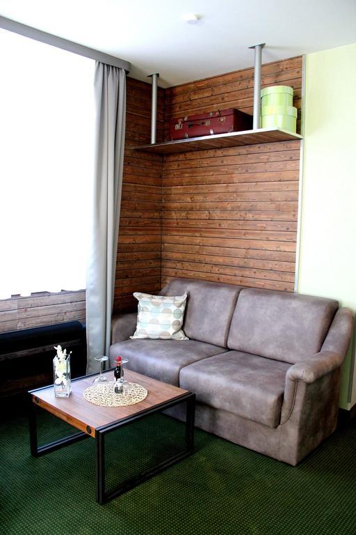 Spielzeughotel Sonneberg Chambre photo